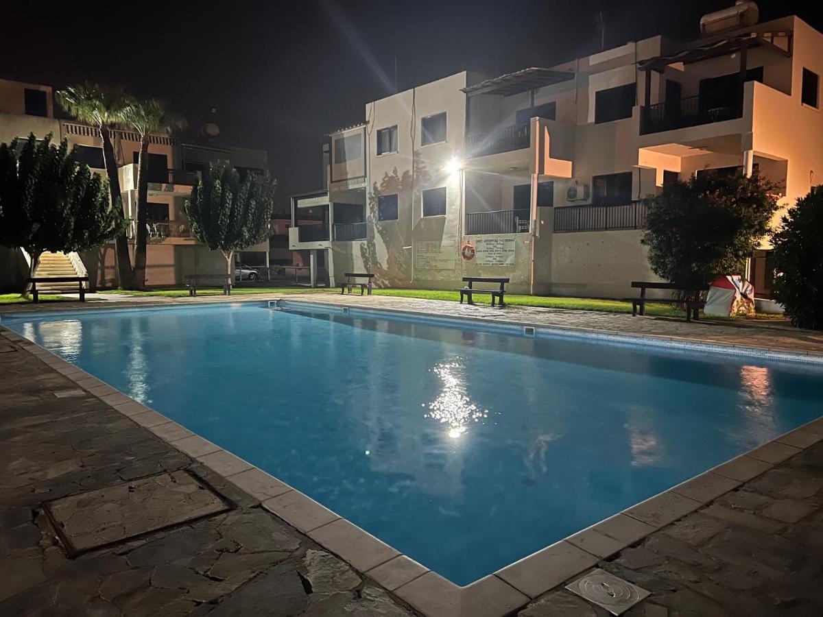 Taniandres Apartments 帕拉利米尼 外观 照片