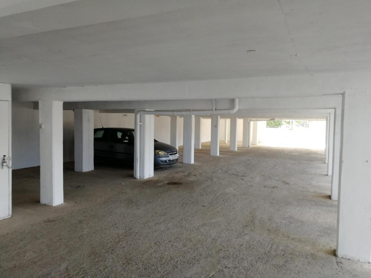 Taniandres Apartments 帕拉利米尼 外观 照片