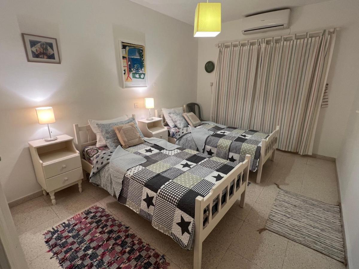 Taniandres Apartments 帕拉利米尼 外观 照片