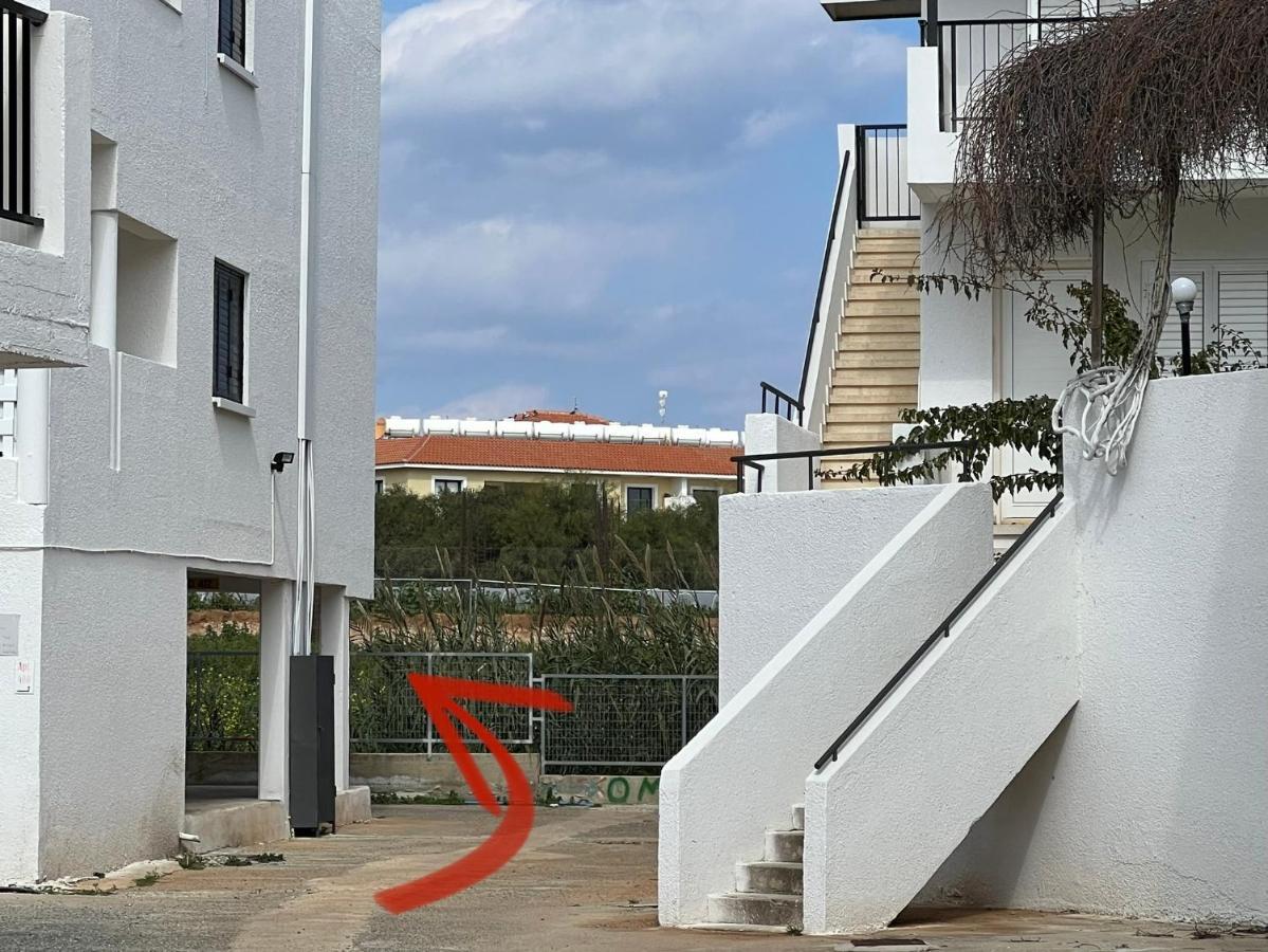 Taniandres Apartments 帕拉利米尼 外观 照片