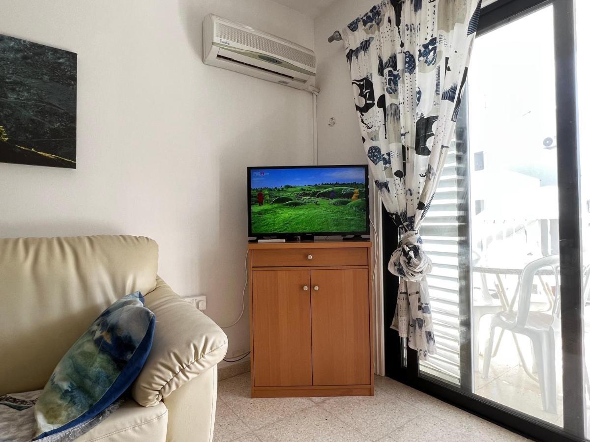 Taniandres Apartments 帕拉利米尼 外观 照片