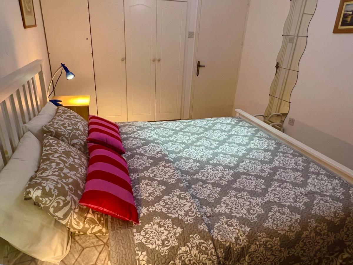 Taniandres Apartments 帕拉利米尼 外观 照片